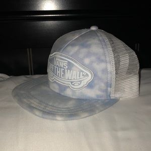 Vans clouds snapback